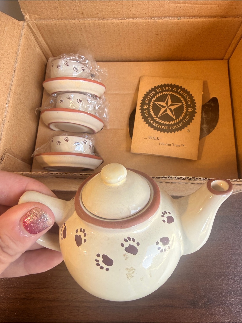 Boyds Bears Bearware Potteryworks Mini Tea Set - Teapot 3 Cups & Saucers